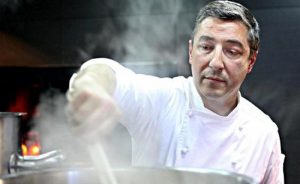 Yemek Kültürümüzü de İslâmlaştırmalıyız