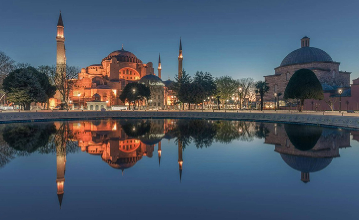 Ayasofya’nın Açılmasından Daha Önemli Hadiseler mi Var?