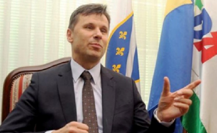 Bosna: Federasyon Başbakanı Yolsuzluktan Gözaltında