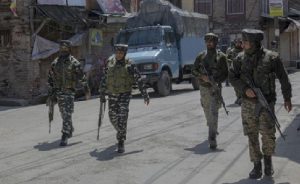 Hintli İşgalcilerin 9 Keşmirliyi Öldürmesine Halk Tepkisi