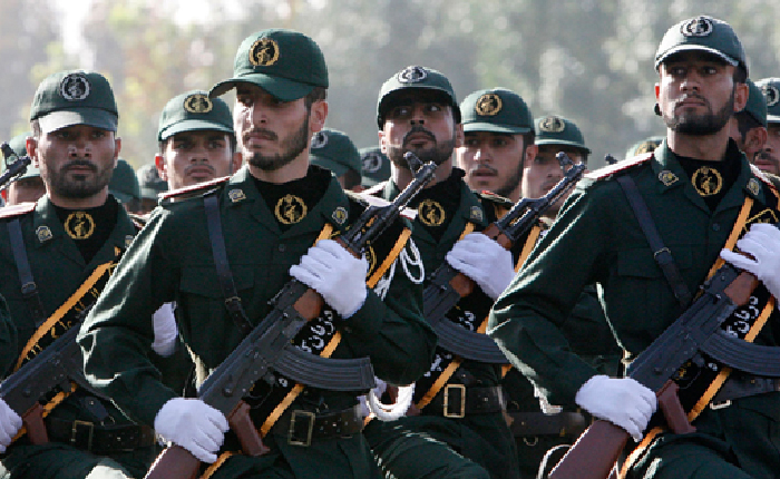 İran: Orduda Aşırı Şii Grup Tasfiye Edildi
