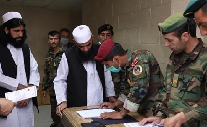 Afganistan Taliban Mahkumların Tahliyesini Erteledi