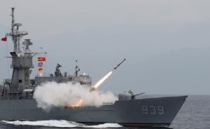 Tayvan’dan Çin’le Gerilime Canlı Tatbikat Cevabı