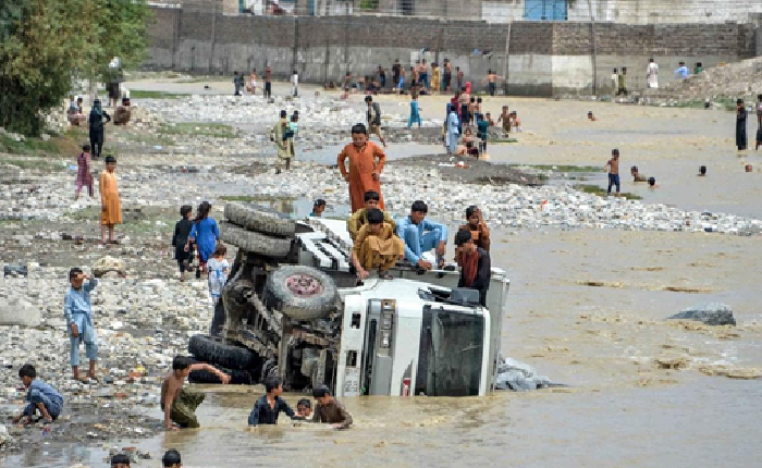 Afganistan’da Sel Felaketi En Az 75 Can Aldı
