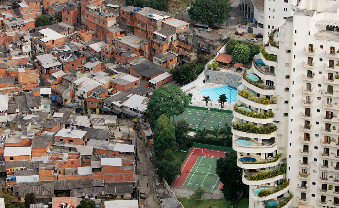 Davetçi ve Zengin-Fakir İlişkisi