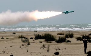 İran İlk Kez Yeraltından Balistik Füze Fırlattı