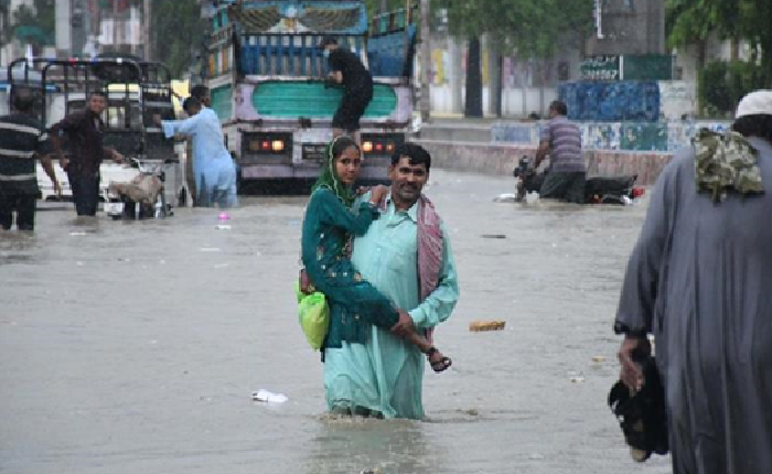 Pakistan’da Musonlarda 3 Günde 50 Ölüm