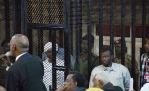 Sudan Eski Cumhurbaşkanının Duruşması Ertelendi