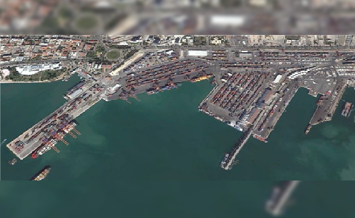 Türkiye: “Beyrut Limanının Biz Yeniden Kuralım”