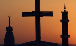 Üç Semavî Din Var mı? | 1