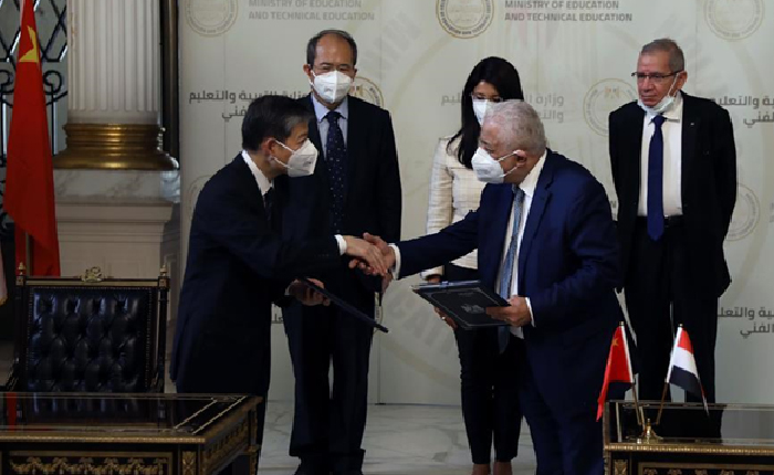 Çin’le Yakınlaşan Mısır Okullarda Çince Öğretecek