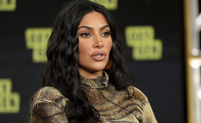 Ünlülerin Baskısı: Facebook Trump’la Mücadele Etsin