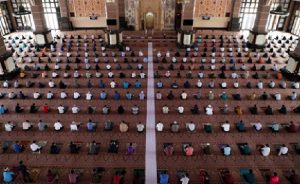 Malezya, Koronavirüs Kısıtlamalarını 31 Aralık’a Kadar Uzattı