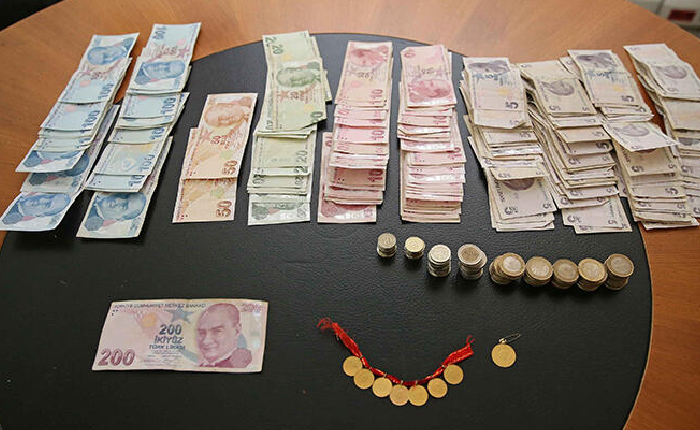 Adi Dilencilikler Gibi Faizli Kredilere Talip Olmak Türünden Modern Dilencilikler de Haramdır