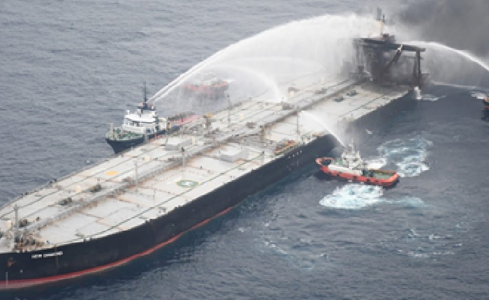 Sri Lanka Tanker Yangınıyla Denize Sızıntı