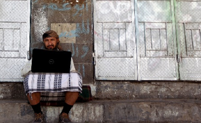 Yemenlilerin Telefon/İnternet Bağlantısı Bitiyor