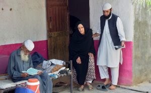 Afgan Ana Guantanamo’da Tutuklu Oğlunu Bekliyor