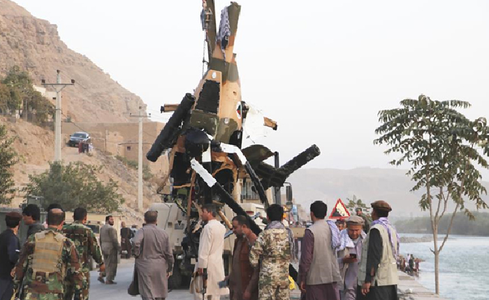 Afganistan’da Askeri Helikopter Kazasında Pilotlar Öldü