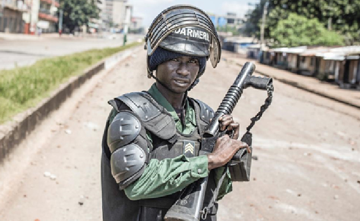 Gine Seçimlerin Ardından Kaynıyor