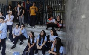 STK’nın Beyrut’ta Okulu Bırakan Çocuklar Uyarısı