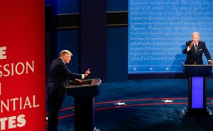 Küreselcilerin Münazara Oyunu