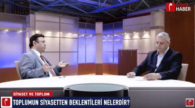 Toplumun Siyaseten Beklentileri Nelerdir?