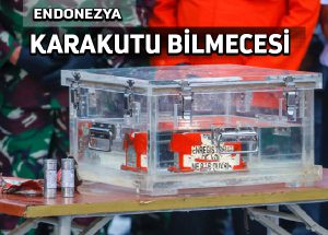 Dalgıçlar düşen Endonezya uçağından kara kutuyu çıkardı