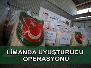 İskenderun Limanı’nda ele geçirilen 1072,6 kilogram uyuşturucu hap basına gösterildi
