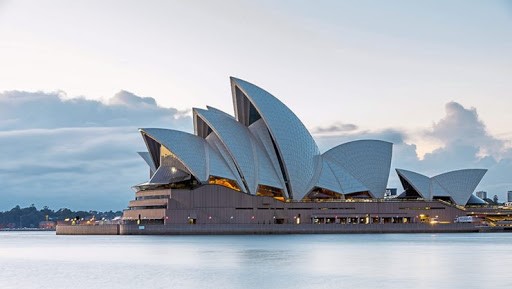 Sydney Opera Binası