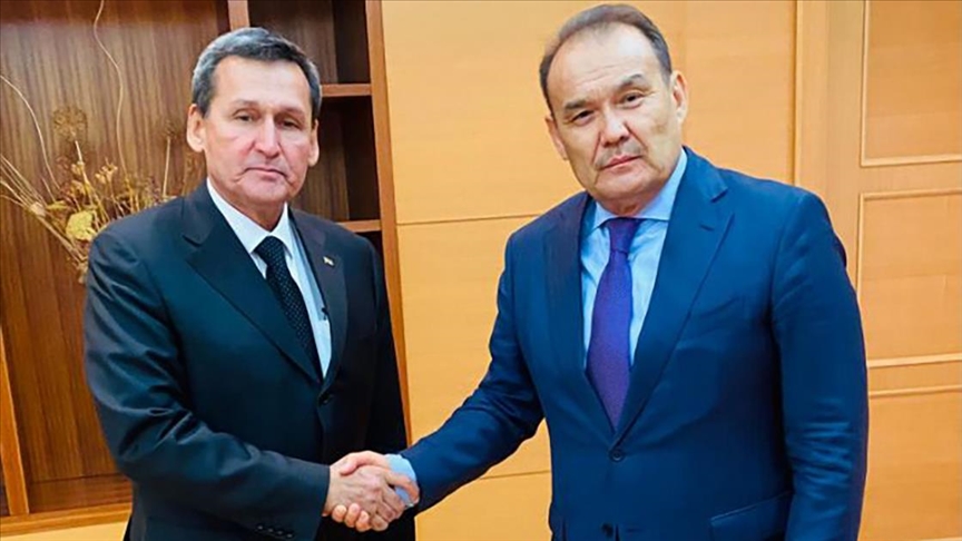 Türk Konseyi Genel Sekreteri Amreyev Türkmenistan Başbakan Yardımcısı Meredov’la görüştü