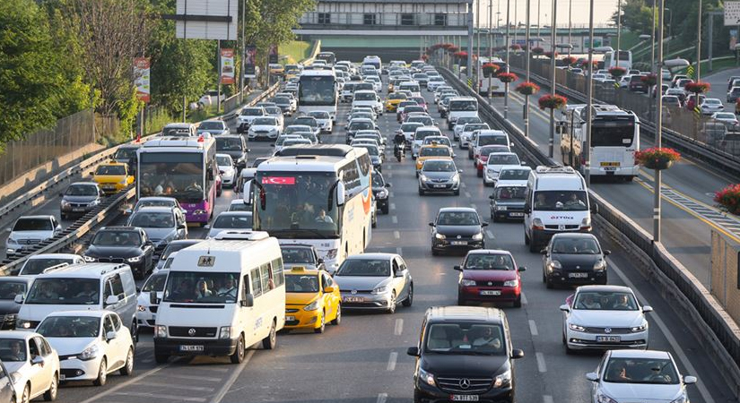 Trafiğe mayıs ayında 76 bin 877 aracın kaydı yapıldı