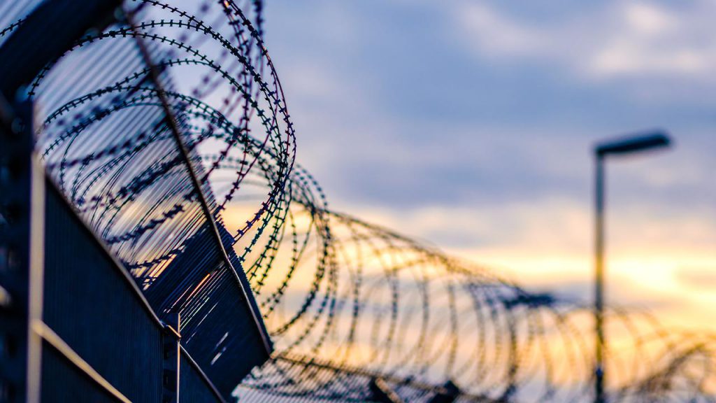 İsrail hapishanelerindeki 5 Filistinli “idari tutukluluk” kararını protesto için açlık grevine başladı