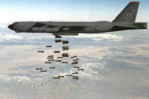 ABD B-52 uçakları ile Taliban mevzilerini vurdu