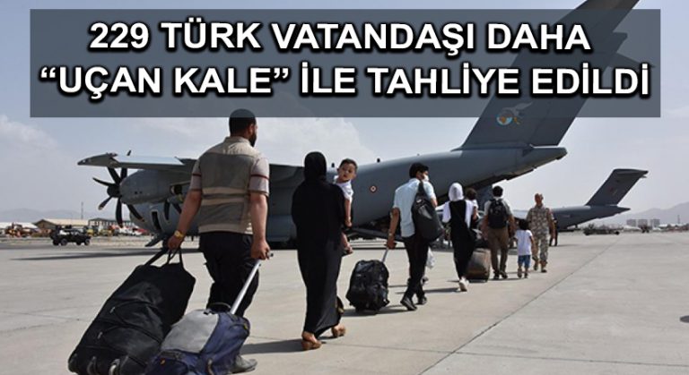 229 Türk vatandaşı daha “uçan kale” ile tahliye edildi