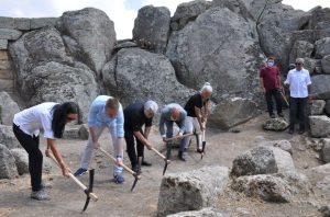 Muğla’daki Herakleia Antik Kenti’nde kazı ve temizlik çalışması başlatıldı