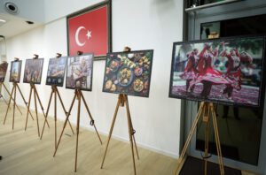 Brüksel’de Türk dünyası rüzgarı esti