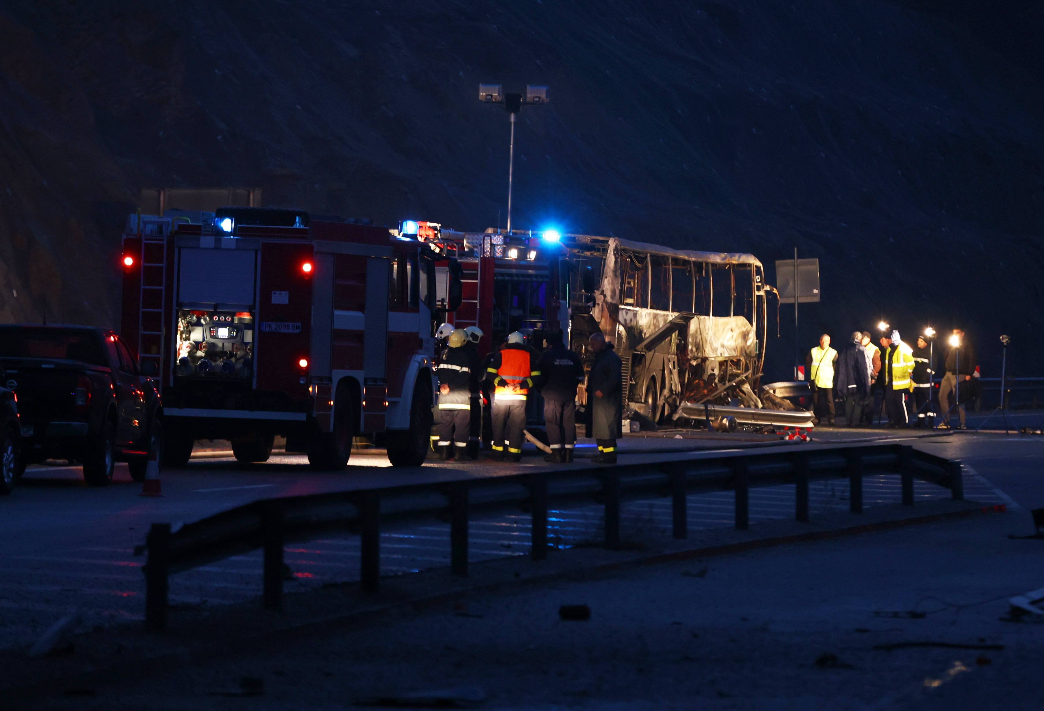 Trafik kazasında 46 kişi yanarak öldü