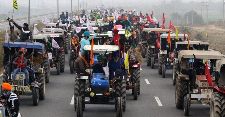 Hindistan çiftçisi sokaklara döküldü