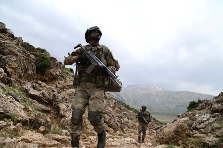 Mardin’de Eren Kış-8 Ömeryan Şehit Güvenlik Korucusu Abdullatif Emen Operasyonu başlatıldı