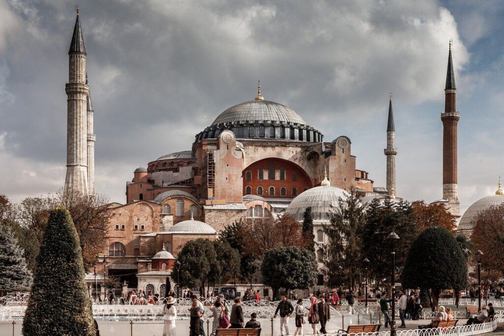 Ayasofya Camii’nde Yaşanan İlginç Olay