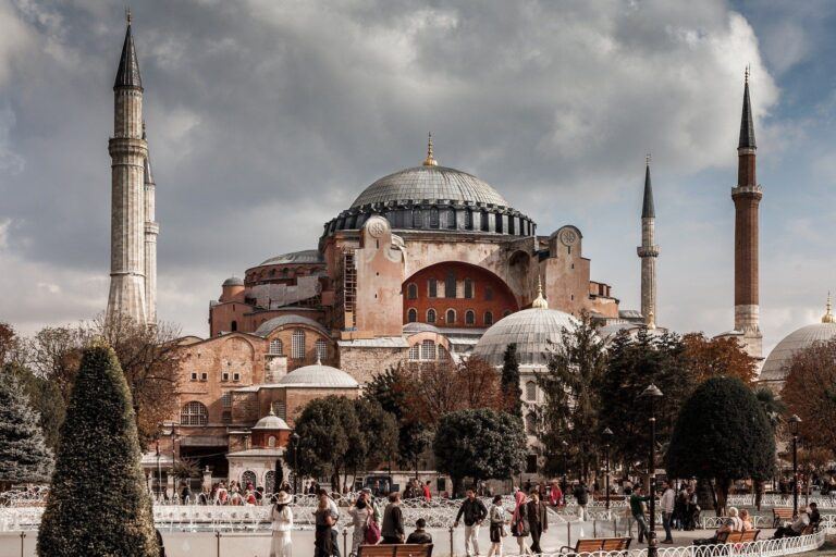 Ayasofya Camii’nde Yaşanan İlginç Olay