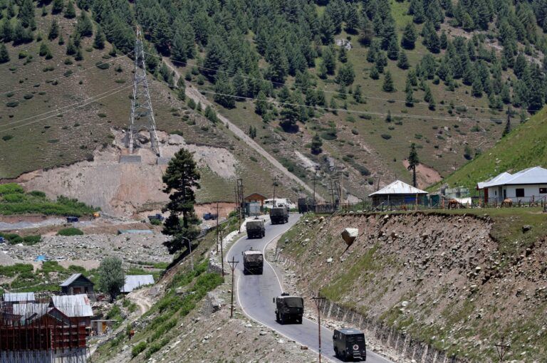 Çin ve Hindistan, sınır anlaşmazlığının çözümü için müzakereleri sürdürecek