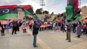 Libya’da Hafter ve Kaddafi’nin başkanlık adaylığına protesto