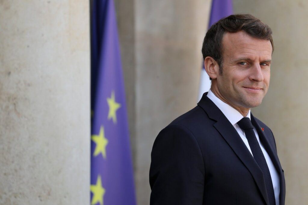 Macron yine çizgiyi aştı!