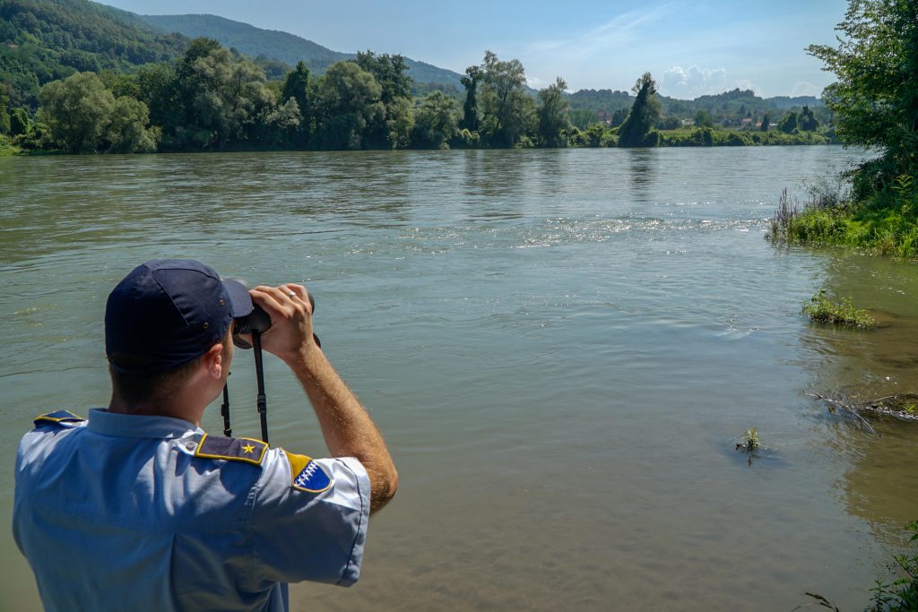 Bosna’da Nehre Düşen İşçilerden Haber Alınamıyor