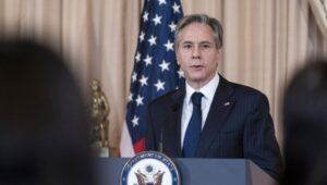 Blinken, Polonya-Belarus sınırındaki krizden Belarus ile Rusya’yı sorumlu tuttu