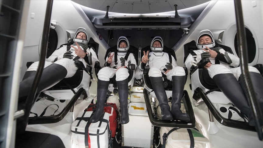 SpaceX, NASA’nın “Crew-3” astronotlarını Uluslararası Uzay İstasyonuna ulaştırdı