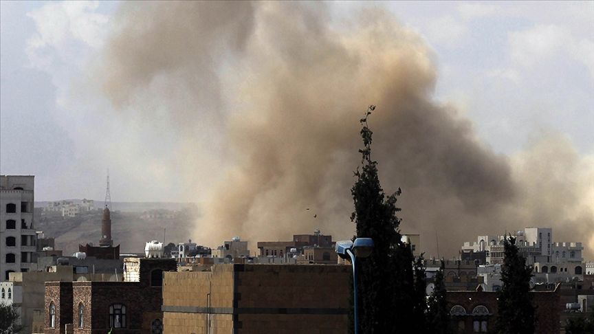 Arap koalisyonu Yemen’de Husilerin kontrolündeki 4 kente hava saldırısı düzenledi