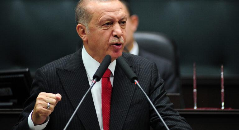 ”Türk Milleti Kazanacak Siz Kaybedeceksiniz”