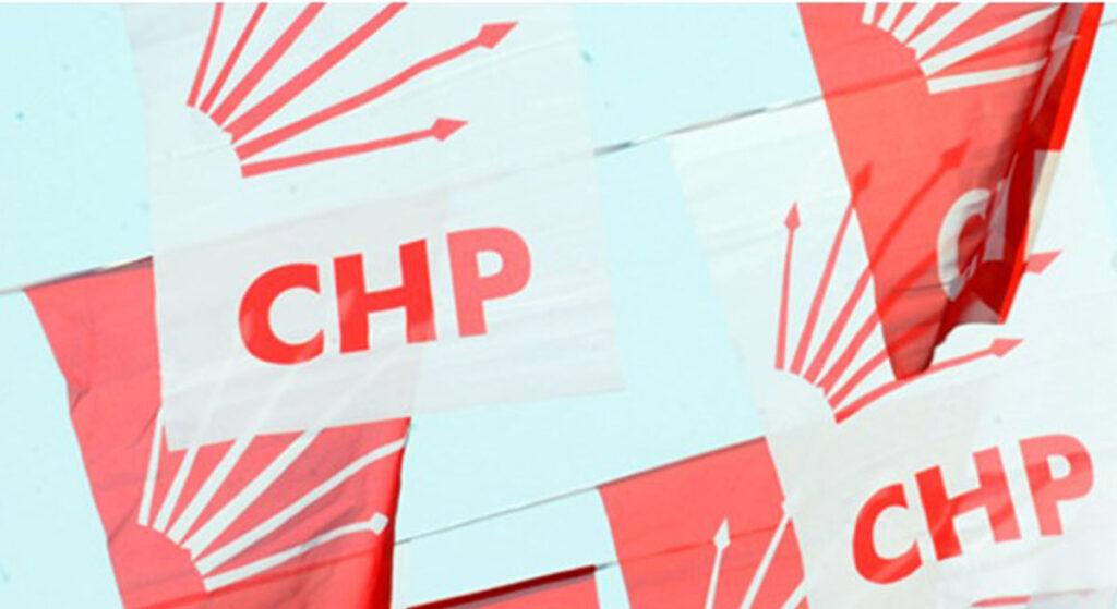 CHP’nin Erken Seçim Beklentisi Kurultayı Erteletiyor